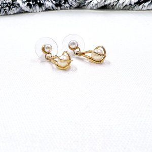 Faux Pearl Dangle Gold Tone Twist ¾” Post Earrings